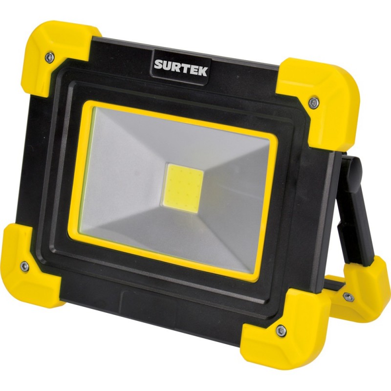 Imagen de REFLECTOR LED RECARGABLE 300 LM SURTEK
